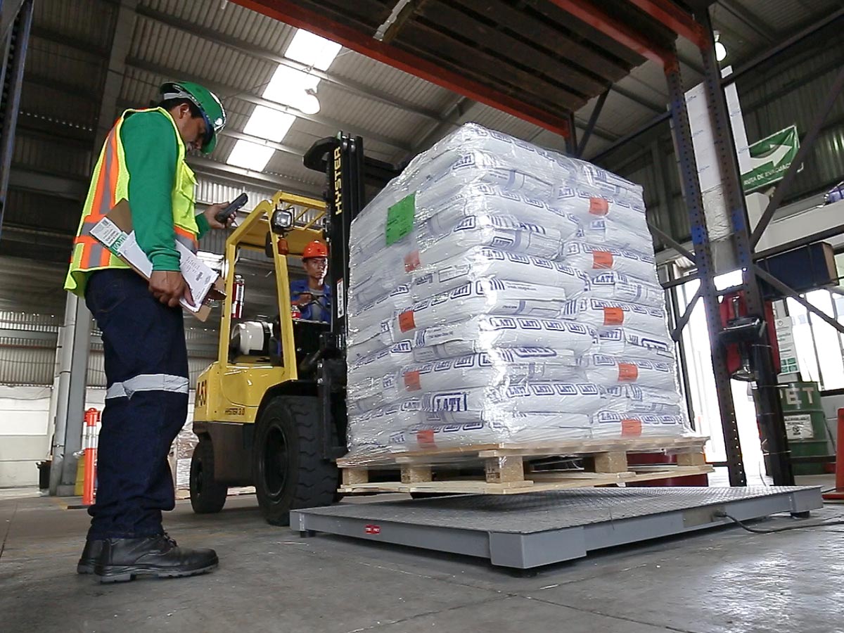 Paletizado, trincado y emplayado